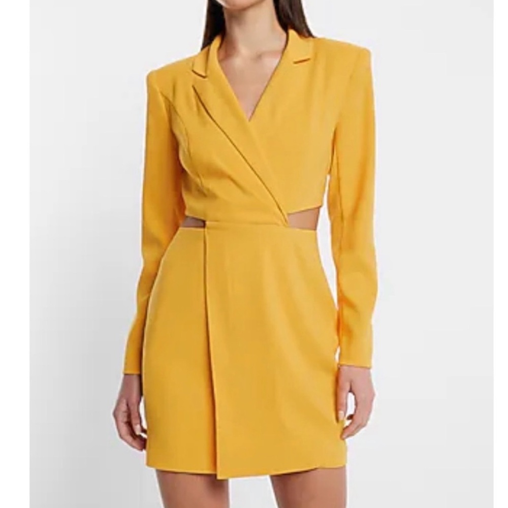 Express Cutout Mini Blazer Dress Orange Mango Size Large NWT $138 ✨